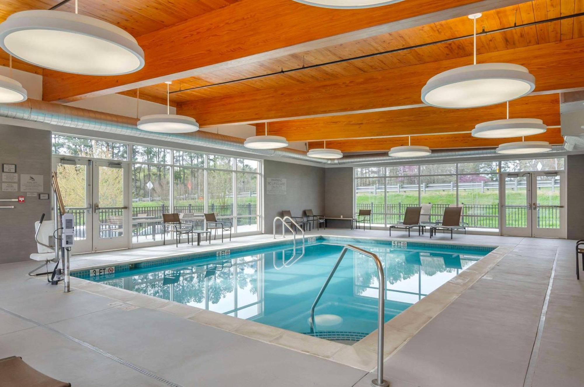 Country Inn & Suites By Radisson, Charlottesville-Uva, Va Exteriör bild